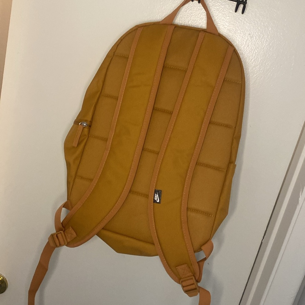 Nike Heritage Backpack - Picture 11 of 16